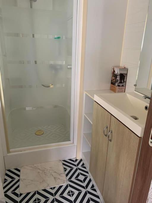 Mobil Home Bagnères-de-Bigorre Εξωτερικό φωτογραφία